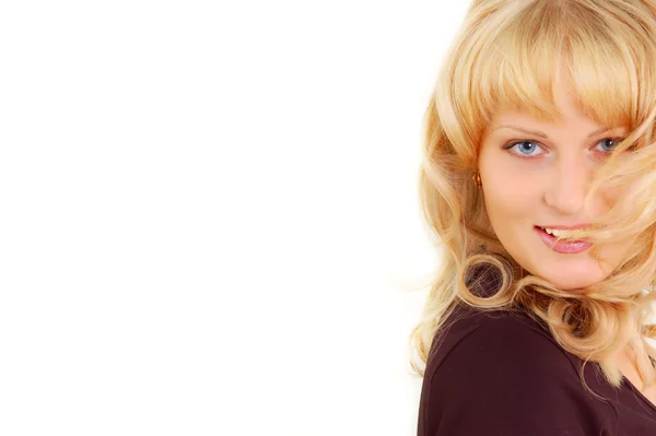 Vackra leende blond kvinna — Stockfoto