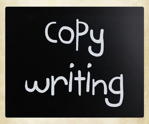 "Copywriting "scritto a mano con gesso bianco su lavagna — Foto Stock