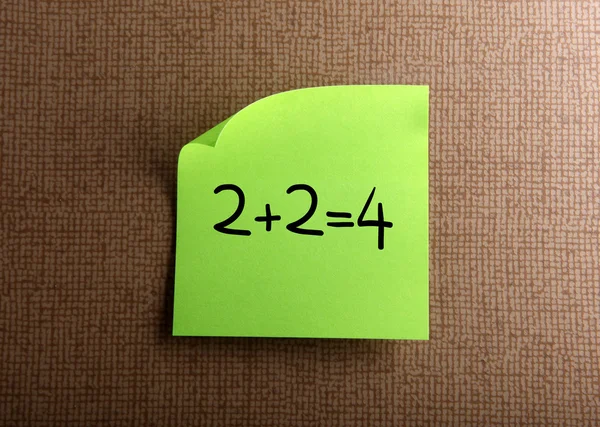 2 + 2 = 4 - έγχρωμη εικόνα. — Φωτογραφία Αρχείου