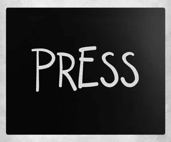 "Presse "handgeschrieben mit weißer Kreide auf einer Tafel — Stockfoto