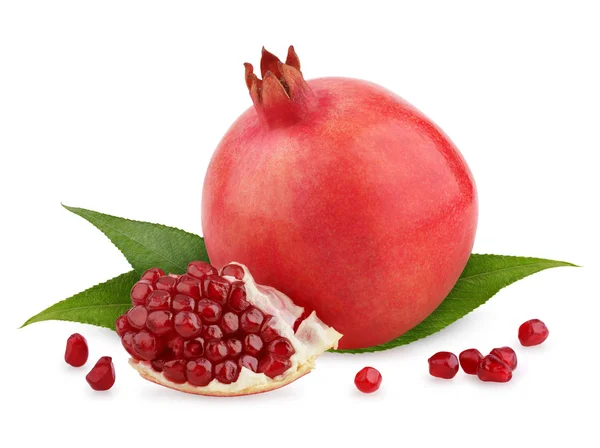 Ripe pomegranate fruit with leaves and seeds — Stock Photo, Image