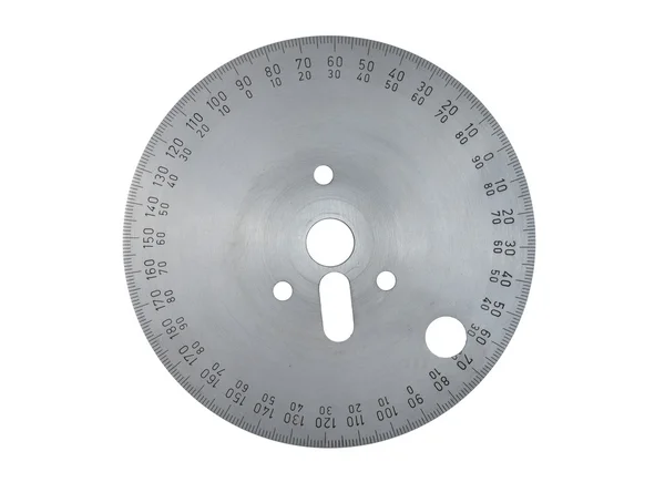 Disco metallico con la classificazione intorno ai bordi, isolato su bianco — Foto Stock