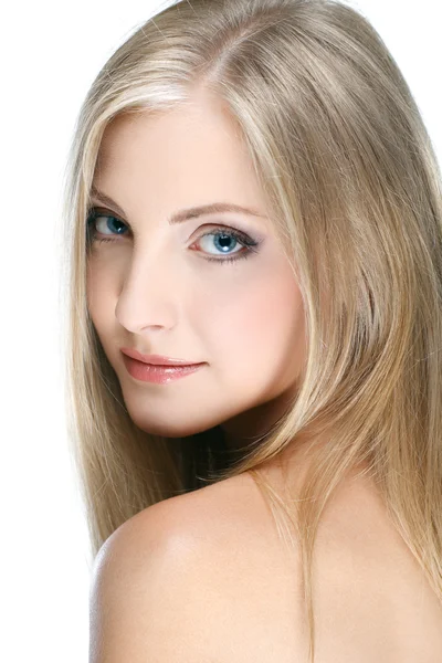 Primer plano retrato de sexy mujer joven de cabeza blanca con hermosos ojos azules sobre fondo blanco —  Fotos de Stock