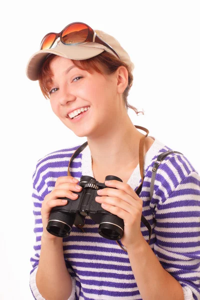 快乐的年轻女孩用双筒望远镜 — 图库照片