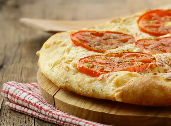 stock image Homemade Margarita pizza with tomatoes and cheese