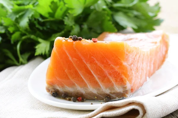 Cultivo de elite de salmão salgado de peixe vermelho — Fotografia de Stock