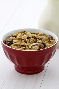 lezzetli ve sağlıklı müsli veya granola