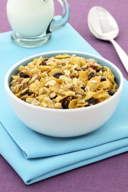 lezzetli ve sağlıklı granola