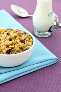 lezzetli ve sağlıklı granola