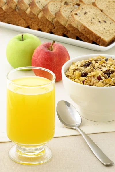 Delicioso café da manhã fresco — Fotografia de Stock