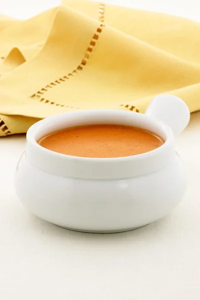 Νόστιμα γαλλικά αστακό σούπας με θαλασσινά — Φωτογραφία Αρχείου