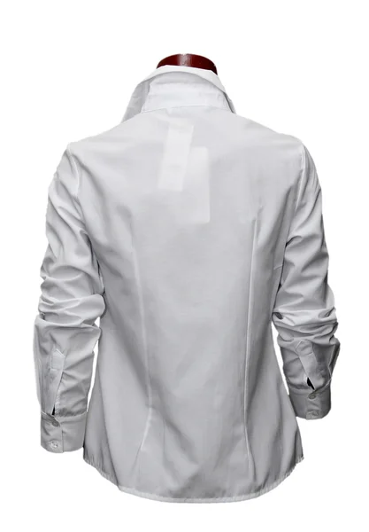 Camisa blanca aislada en blanco — Foto de Stock