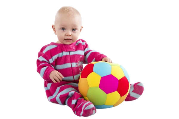 Happy baby spela med mjuk fotboll — Stockfoto