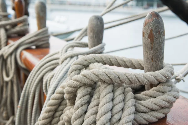 Riggning av ett gammalt segelfartyg — Stockfoto