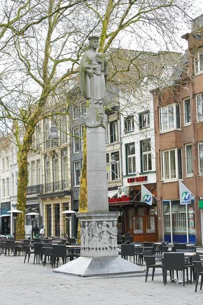 Het standbeeld in de stad van breda. Nederland — Stockfoto