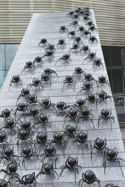 Spider nella zona di Rotterdam. Arte astratta moderna. Paesi Bassi — Foto Stock
