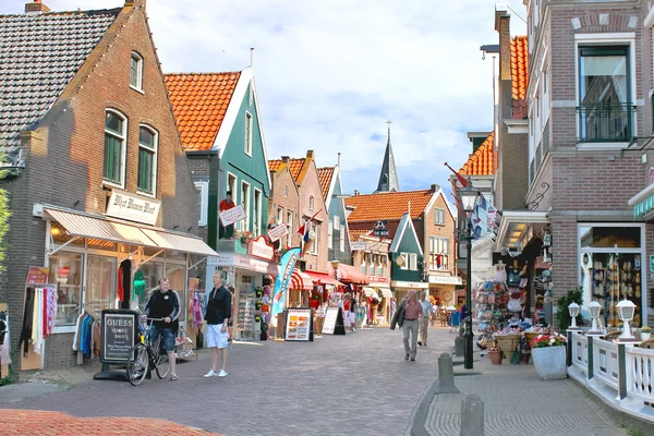 Volendam στο δρόμο. Ολλανδία — Φωτογραφία Αρχείου
