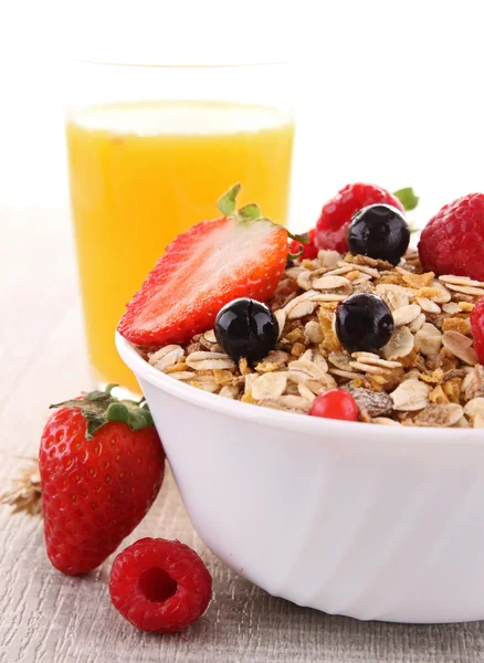 Cereales y frutas — Foto de Stock