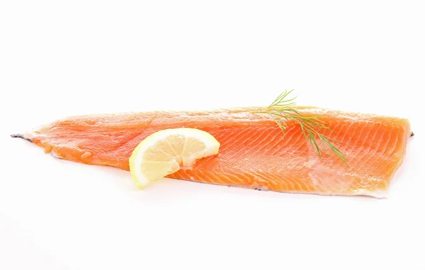 Rå oxfilé fisk och citron — Stockfoto