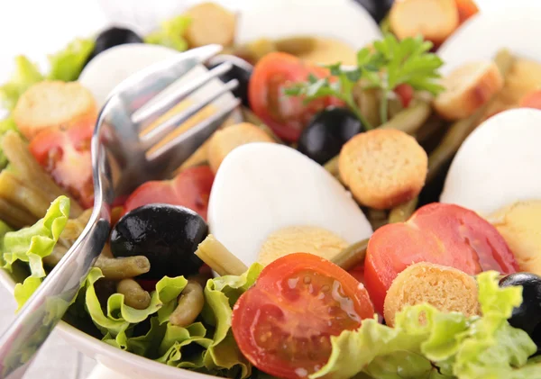 Grönsaker sallad och gaffel — Stockfoto