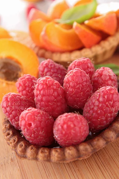Raspberry pastry — Stock Photo, Image