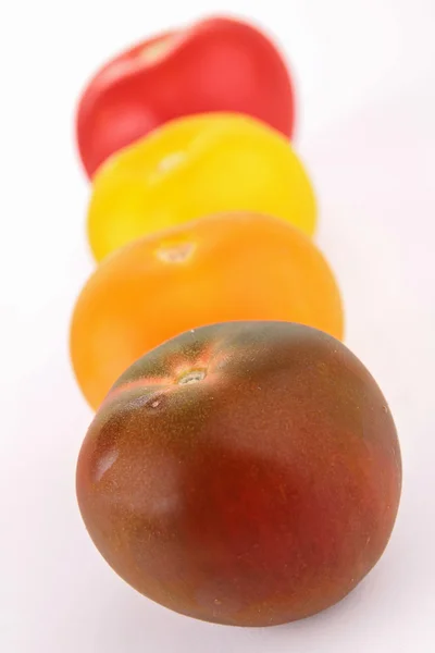 Assortiment de tomates colorées — Photo