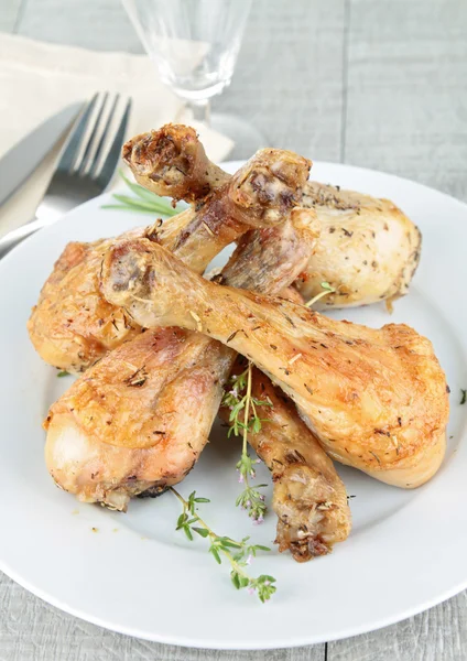 Grilled drumsticks — Stock Photo, Image