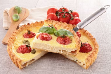 Tomato quiche clipart