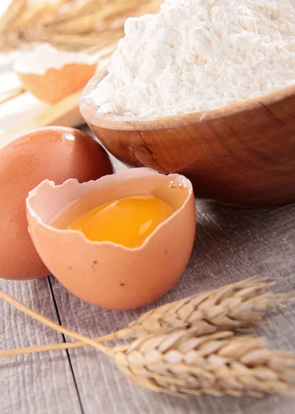 밀가루와 계란 — 스톡 사진
