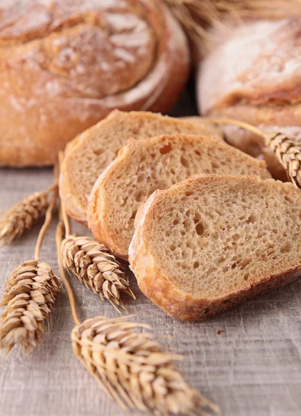 Состав ассортимента хлеба — стоковое фото