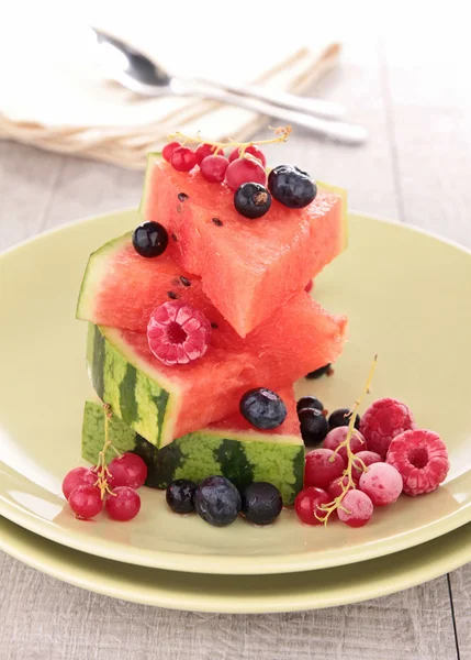 甜点、 西瓜和浆果果实 — 图库照片