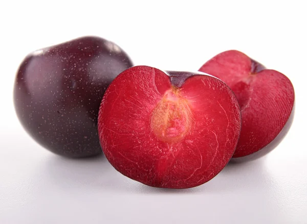 Isolated red plum — Stock Photo, Image