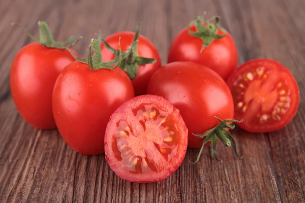 Свежий помидор черри — стоковое фото