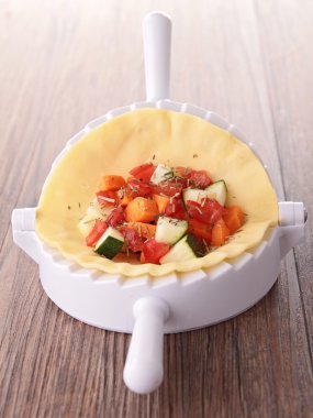 empanada sebze ile doldurulmuş