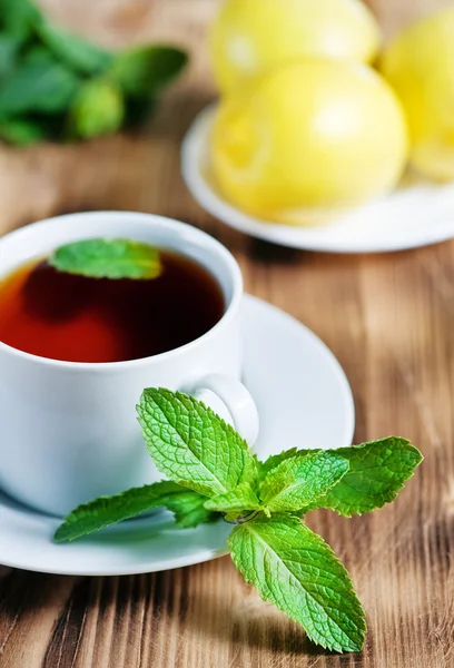 Čaj s mátou a citronem — Stock fotografie