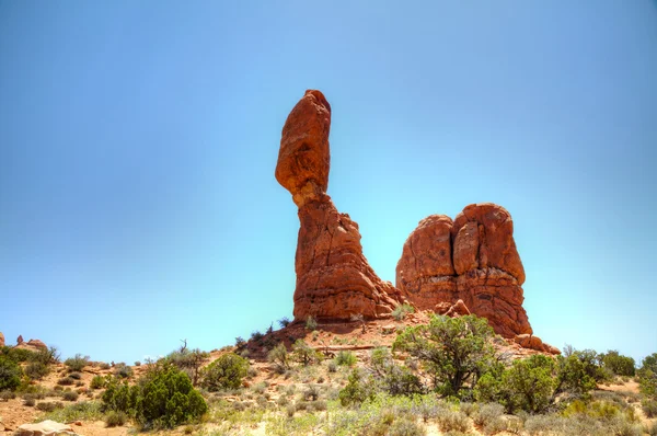 Balancing rock op arches nationaal park, Urabá — Stockfoto
