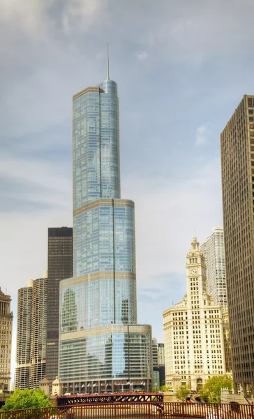 시카고에 있는 트럼프 인터내셔널 호텔과 타워 — 스톡 사진