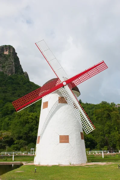 Moinho de vento vintage — Fotografia de Stock