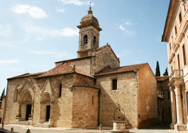 Ortaçağ kilise