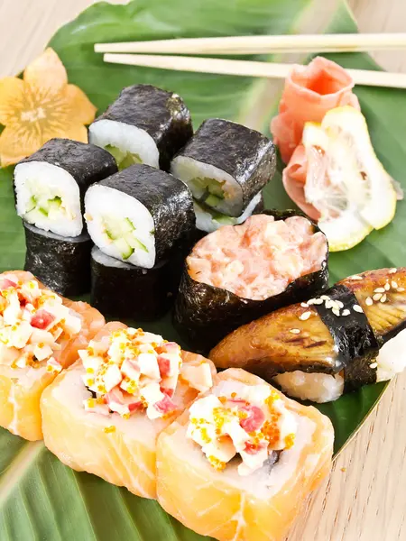 A set of Asian rolls, sushi and sashimi — Stock Photo, Image