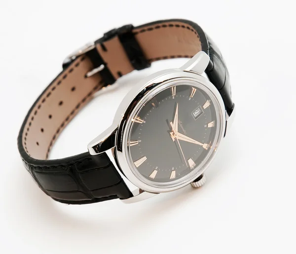 Elegante reloj de pulsera —  Fotos de Stock