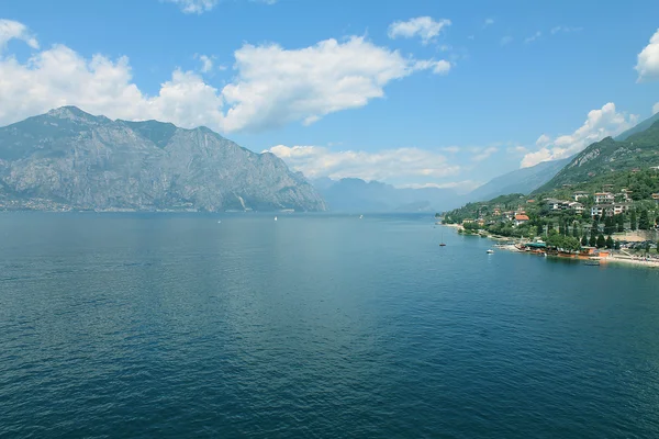 Lago Panorama Garda — Foto de Stock