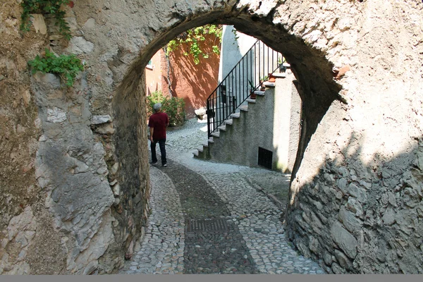 Strada lastricata in pietra — Foto Stock