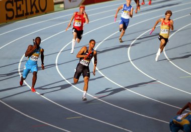 sporcular üzerinde 4 x 100 metre bayrak yarışı üzerinde IAAF Dünya Gençler Şampiyonası 13 Temmuz 2012 barcelona, İspanya .