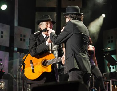 Juan manuel serrat ve juaquin sabina tur 2012