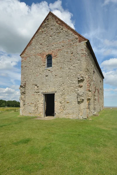 Oude stenen kerk — Stockfoto