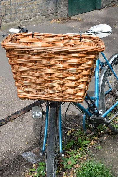 stock image Bicycle with empty pannier