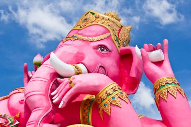 pembe ganesha heykeli