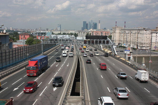 Moscow. Third Ring Road in Andreevsky Bridge.