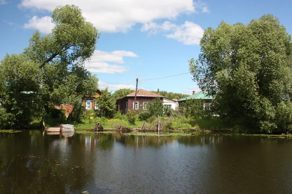 Rusya Federasyonu yaroslavl bölgesi. pereslavl içinde nehir trubezh.